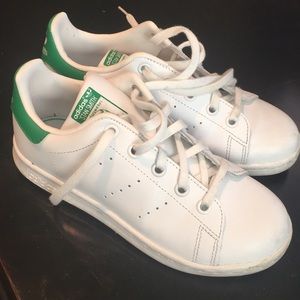 Kids adidas Stan smith white/green slight scuffs